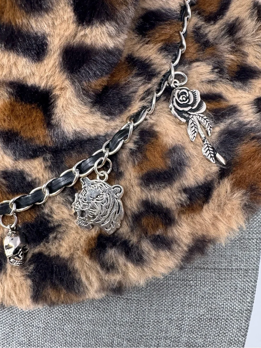NWOT Ed Hardy Bucket‎ Hat Faux Fur Leopard Print Charm Bracelet